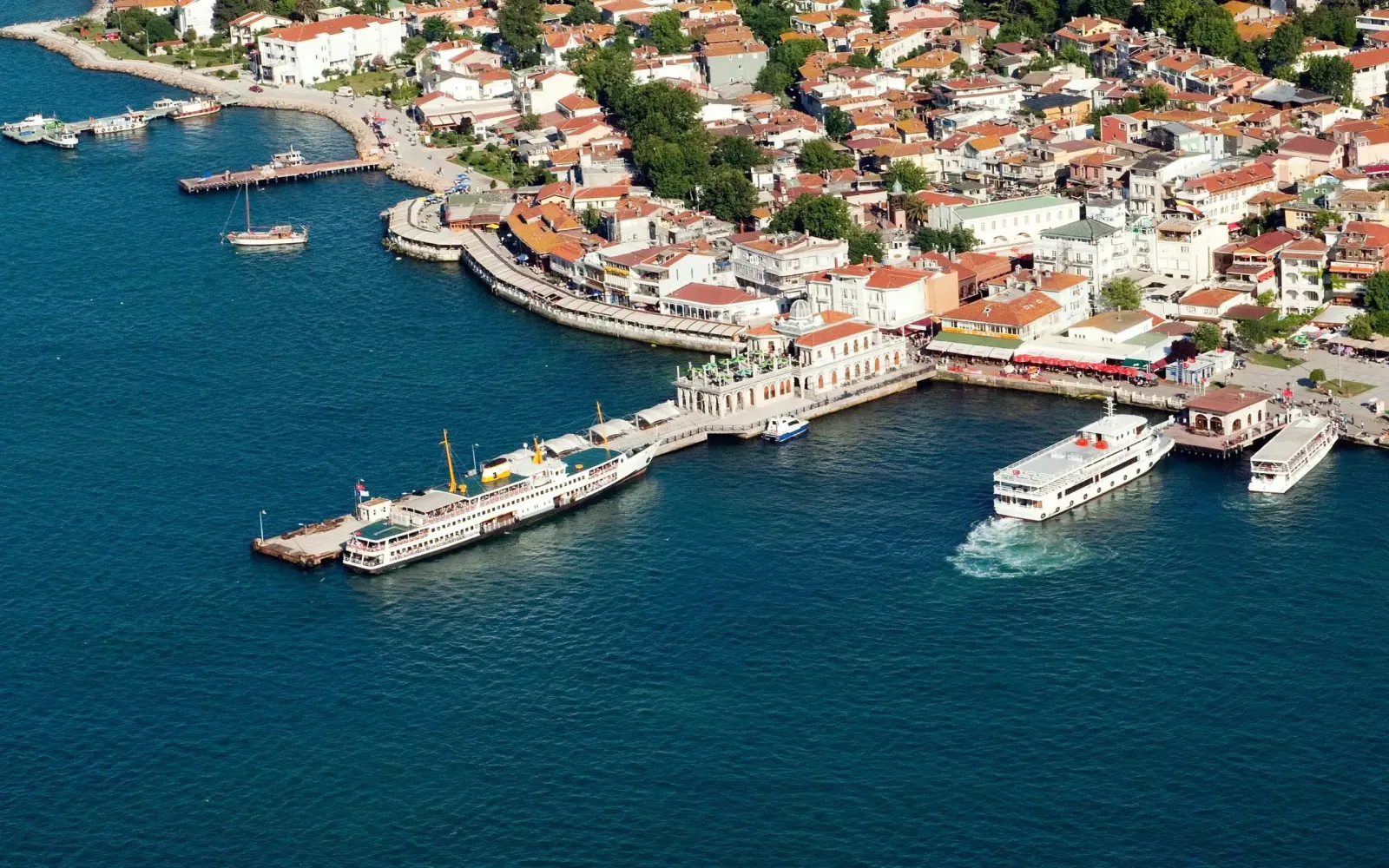 Büyükada Çınar Hotel, Adalar