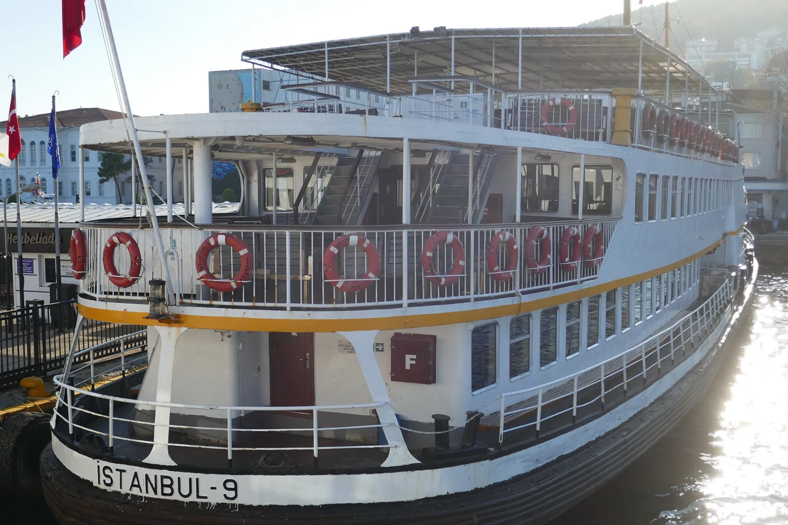 Passenger, Kadıköy
