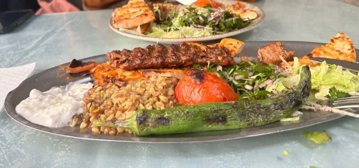 Öz Kilis Lahmacun ve Kebap, Fatih