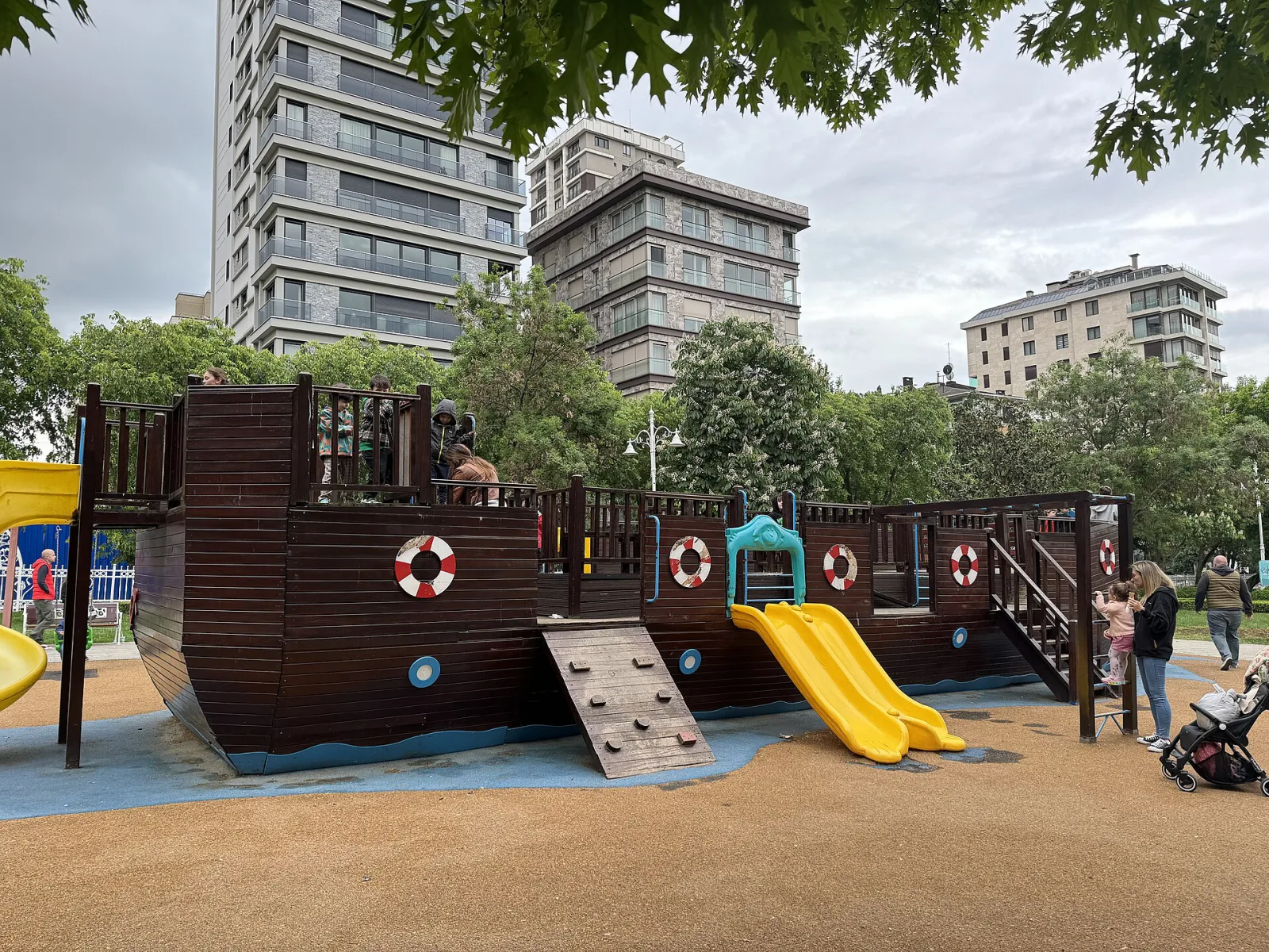 Göztepe 60. Yıl Parkı, Kadıköy, İstanbul — photo