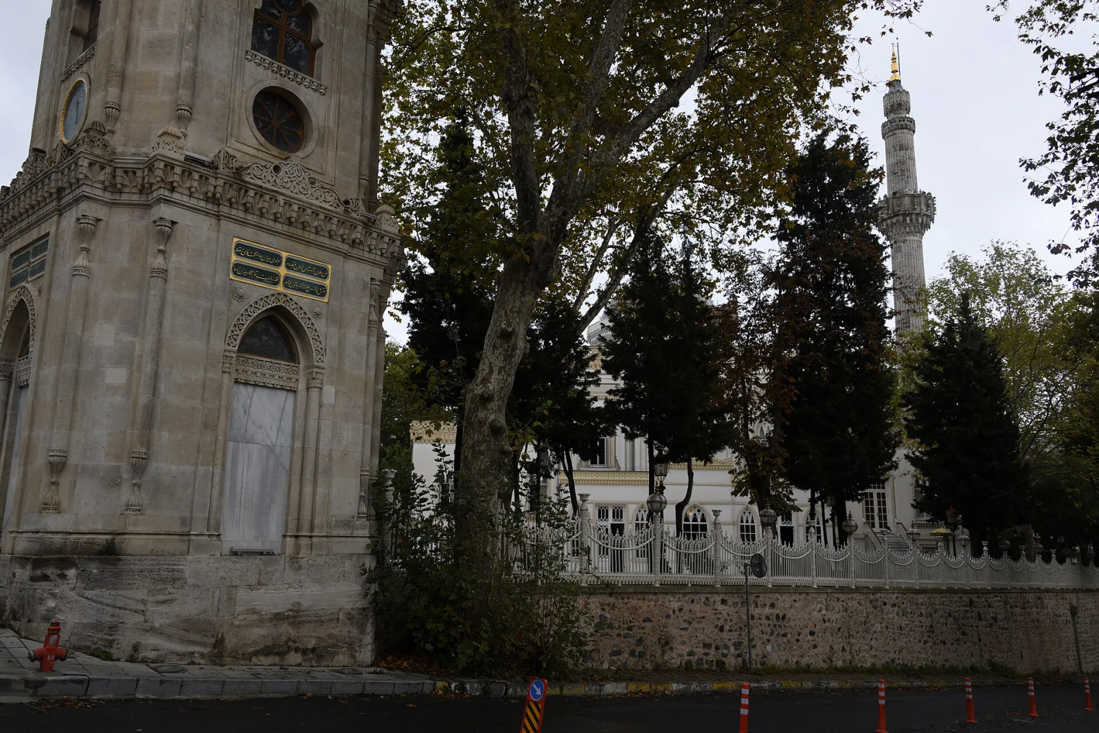Yıldız Saat Kulesi, Beşiktaş, İstanbul — Tarihi Yapı