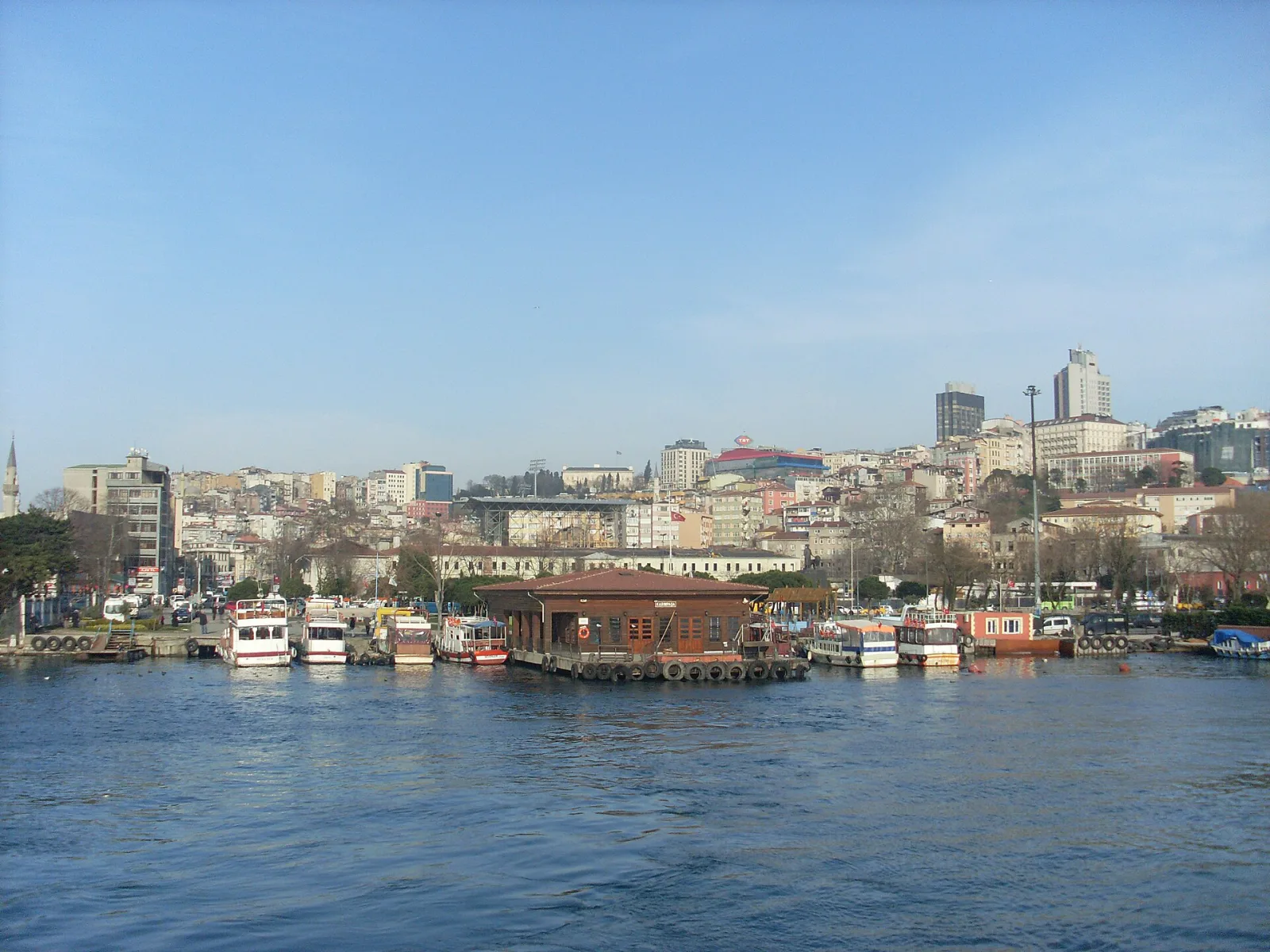 Kasımpaşa İskelesi, Beyoğlu, İstanbul — photo