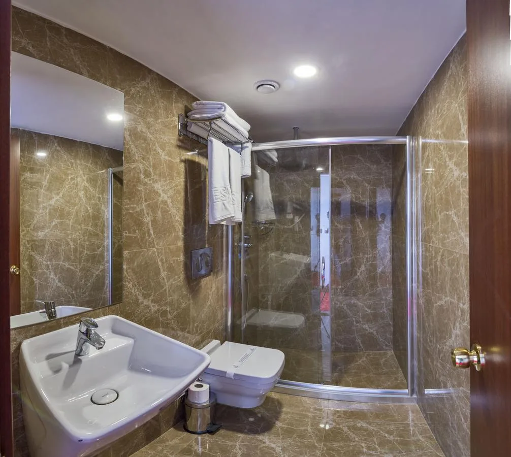 Eskar Hotel, Fatih, İstanbul — Otel