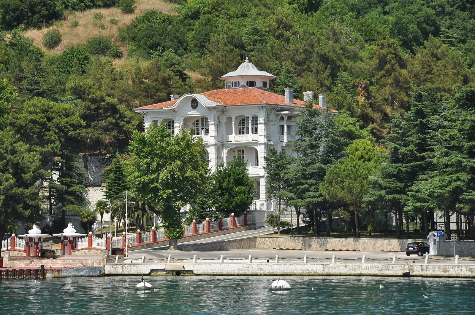 Yalı Köşkü, Beyoğlu