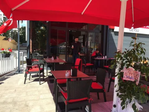 Erenköy Sarıyer Börekçisi, Sarıyer, İstanbul — Restoran