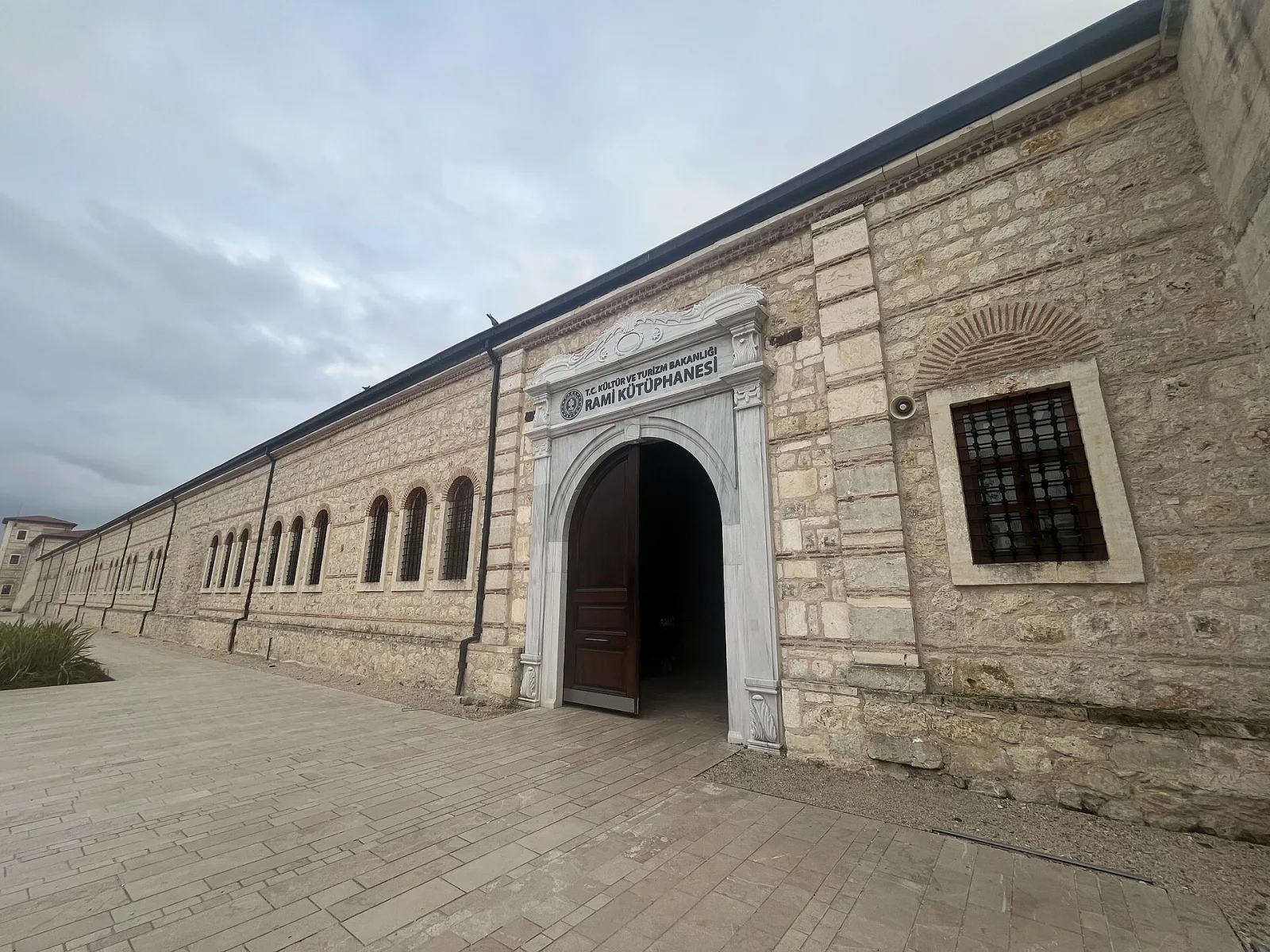 Rami Kütüphanesi, Bayrampaşa, İstanbul — photo