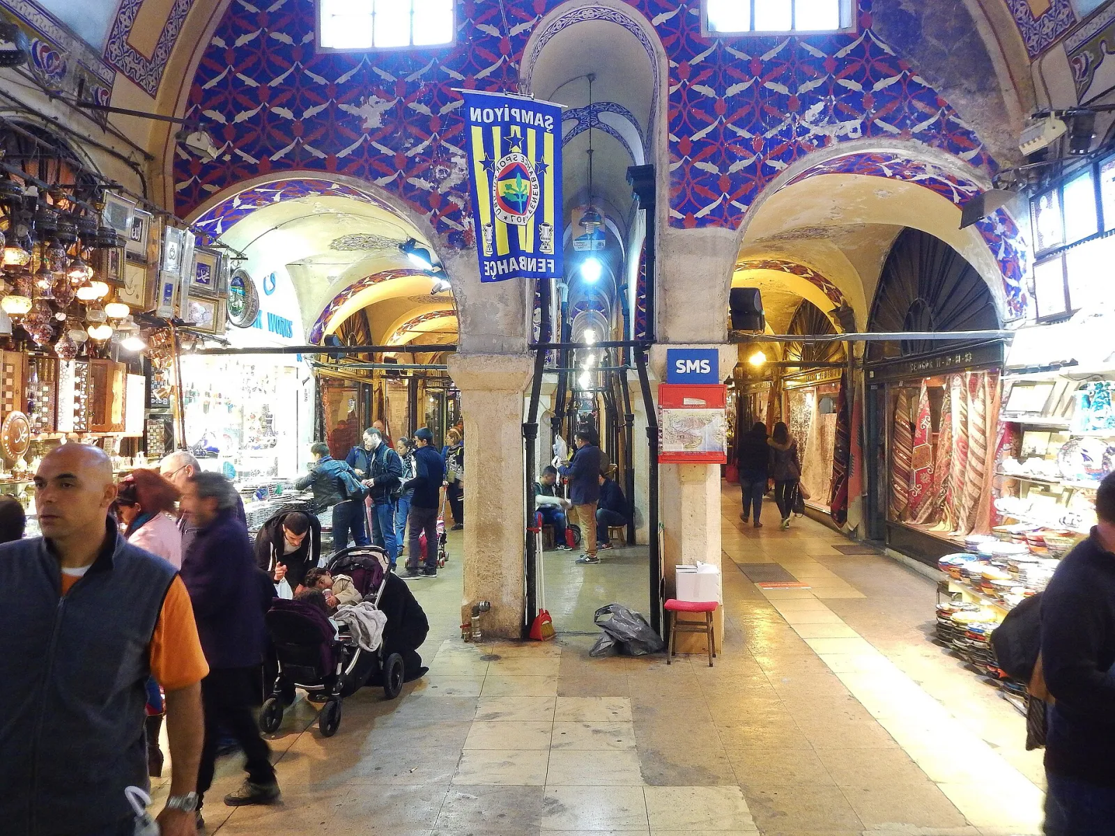 İstanbul Manifaturacılar Çarşısı, Fatih, İstanbul — Çarşı