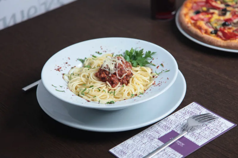 Karışık Pizza & Cafe, Silivri, İstanbul — Kafe ve Pastane
