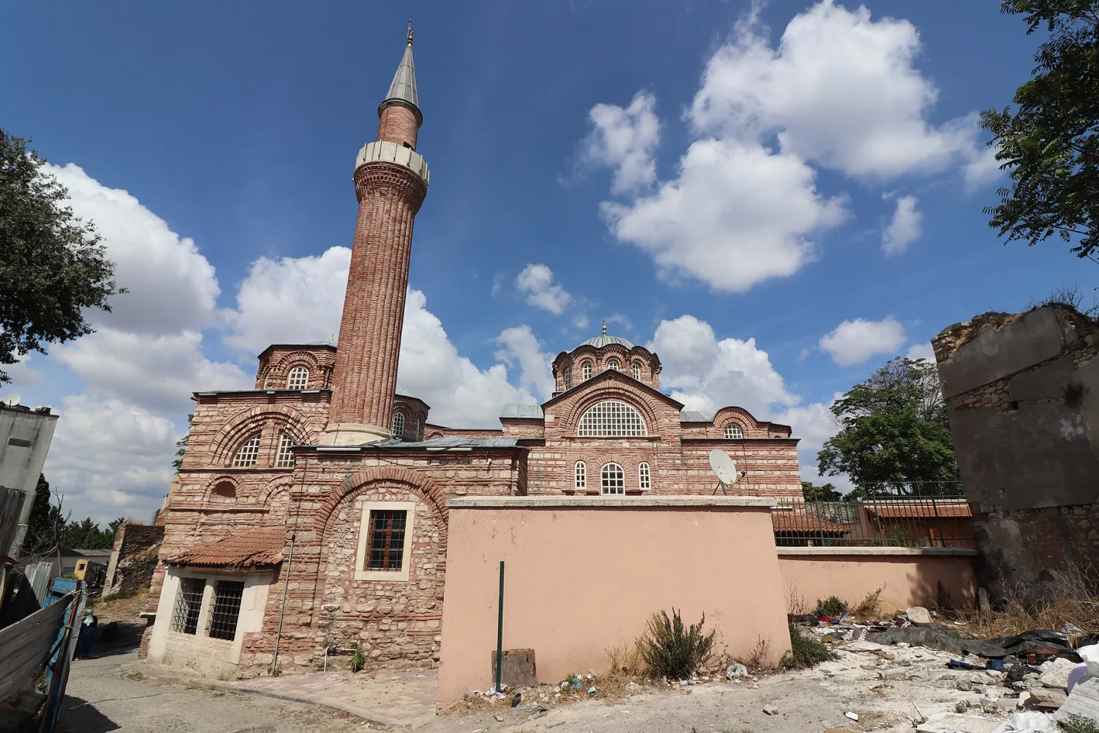 Vefa Kilise Camii, Fatih, İstanbul — Tarihi Yapı