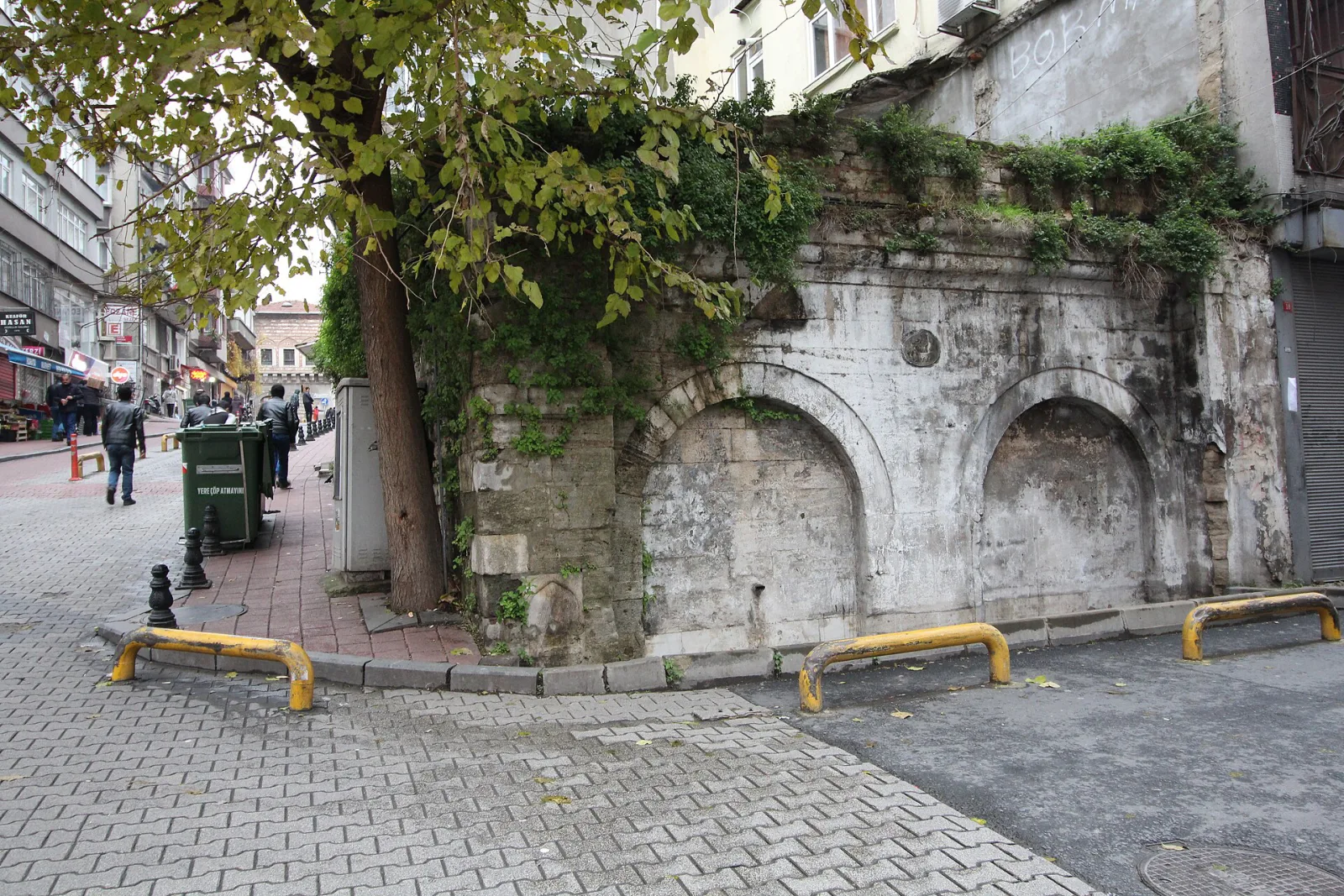 Horhor Çeşmesi (Kırma Tulumba Sokağı), Fatih, İstanbul — photo