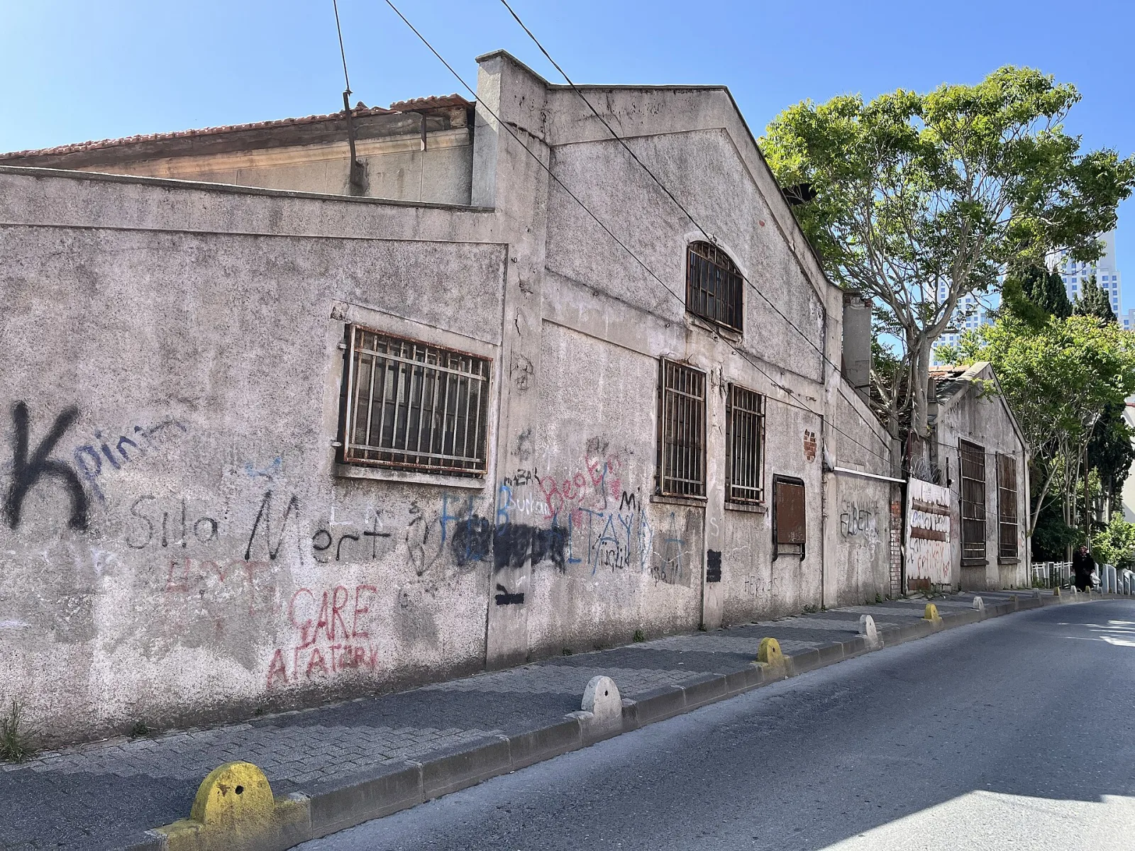 Musto`nun Yeri, Şişli