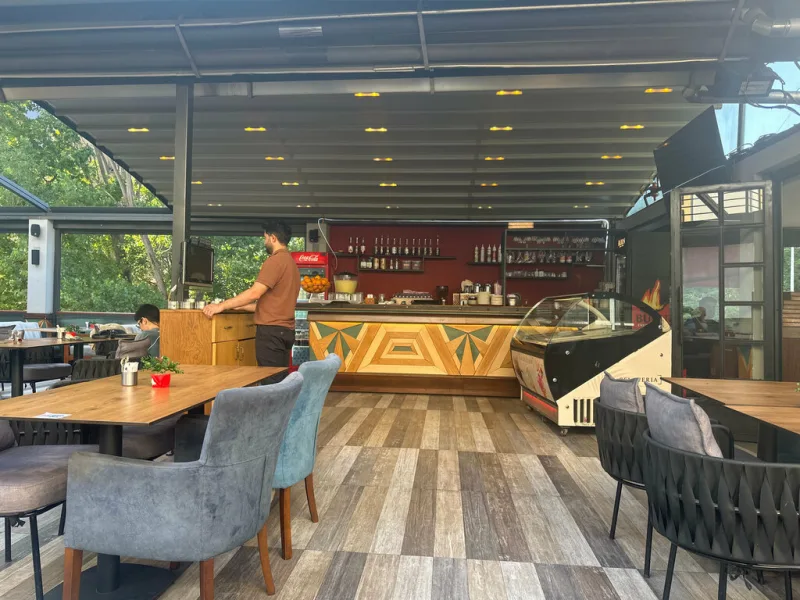 Cafe Levent, Beşiktaş