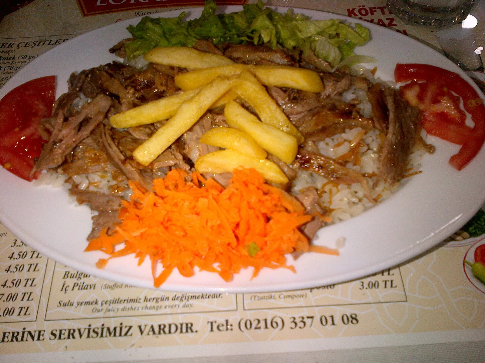 13 Döner, Kâğıthane, İstanbul — Restoran
