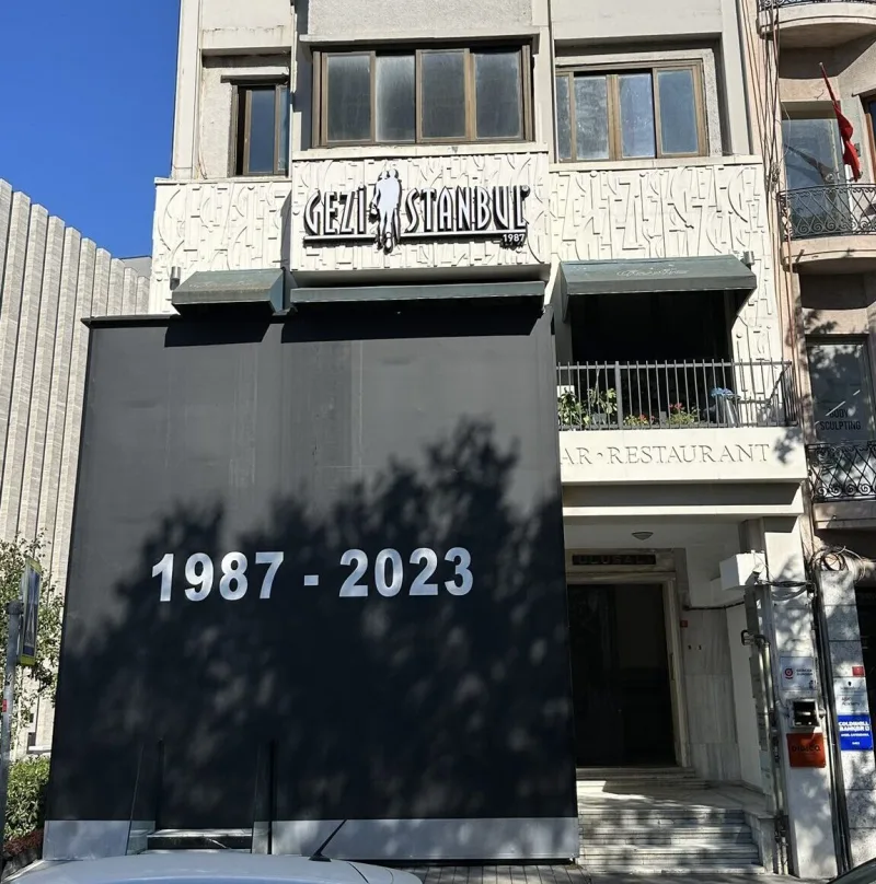Gezi Pastanesi, Beyoğlu, İstanbul — Kafe ve Pastane