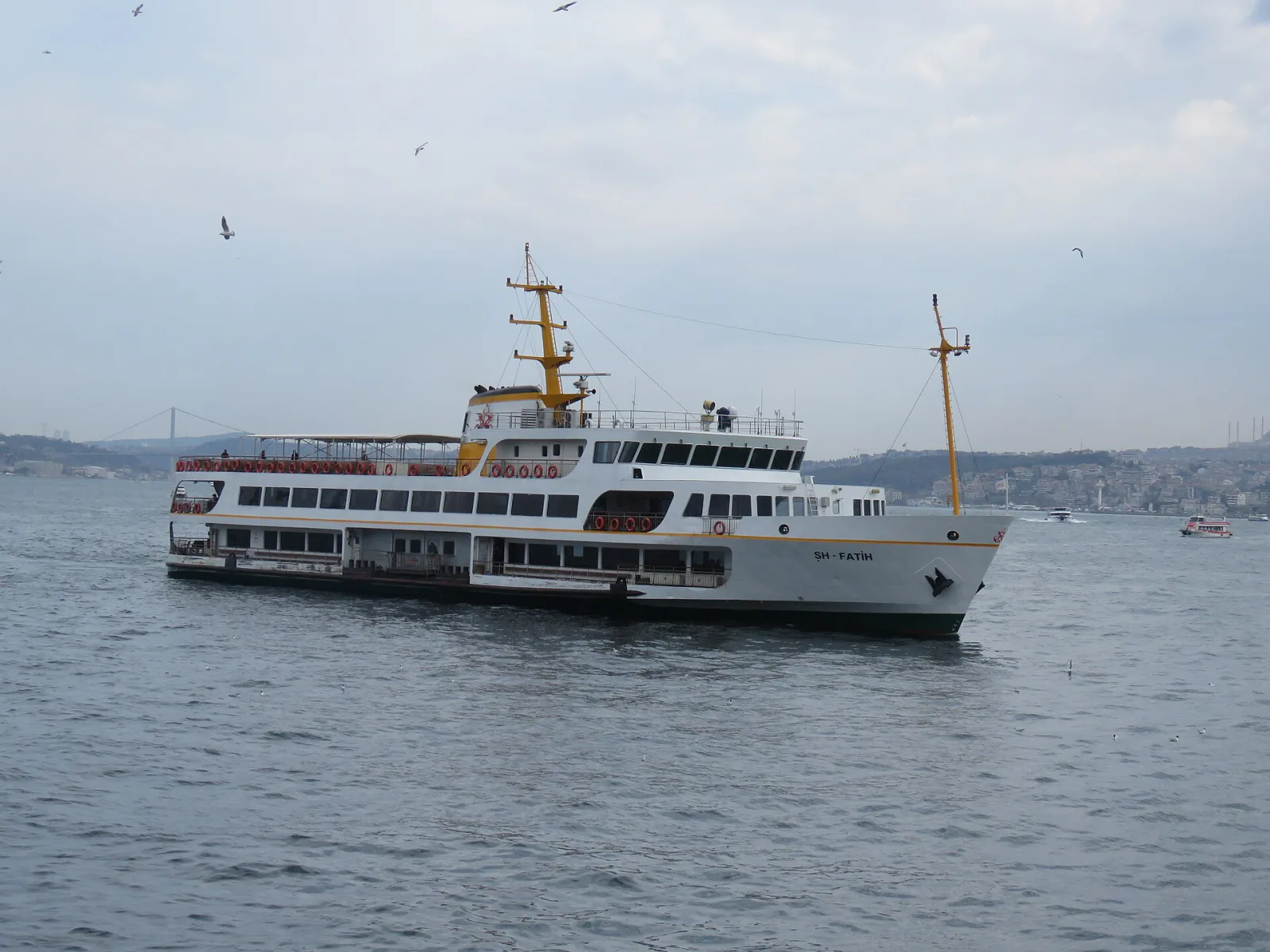Eminönü İskelesi, Beyoğlu, İstanbul — photo