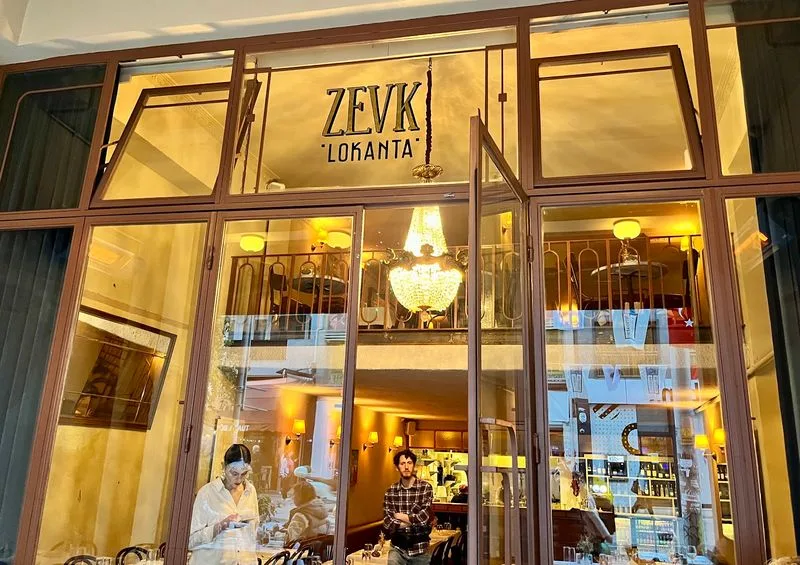 Zevk Lokanta, Kadıköy, İstanbul — Restoran