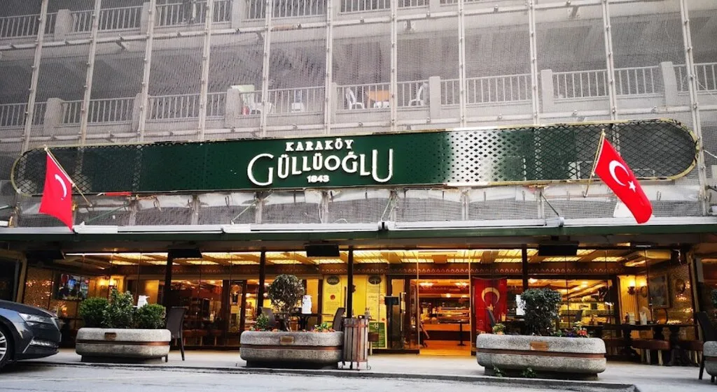 Karakoy Güllüoğlu, Beyoğlu
