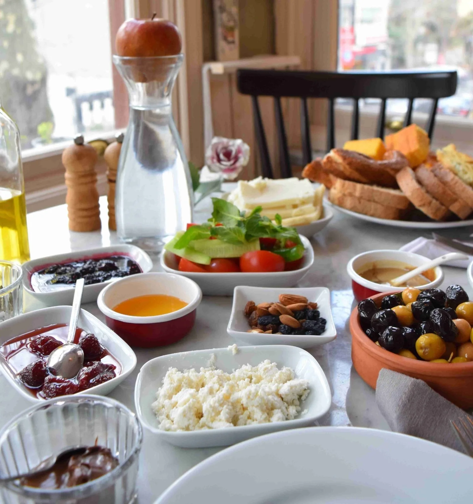 Yeniköy Lokantası, Sarıyer, İstanbul — Restoran