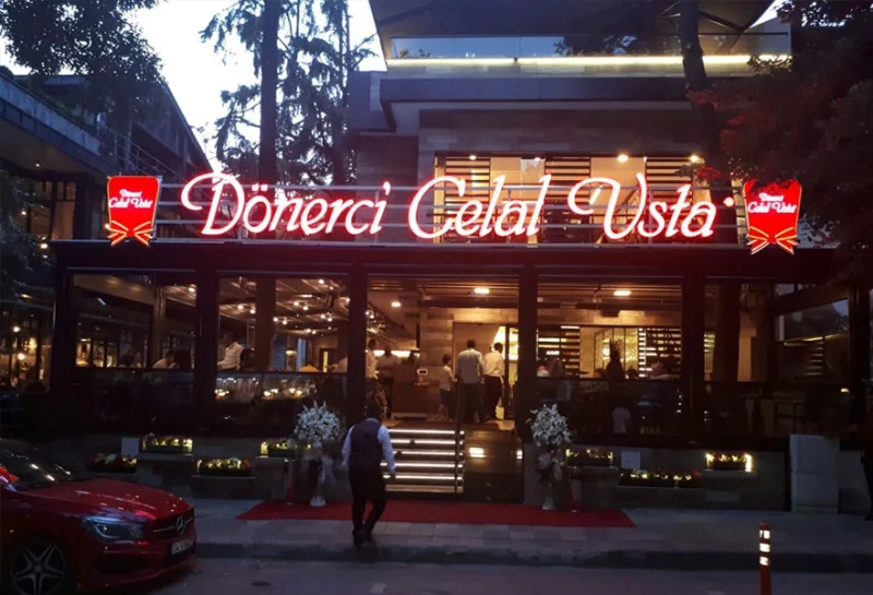 Dönerci Celal Usta, Ataşehir, İstanbul — Restoran