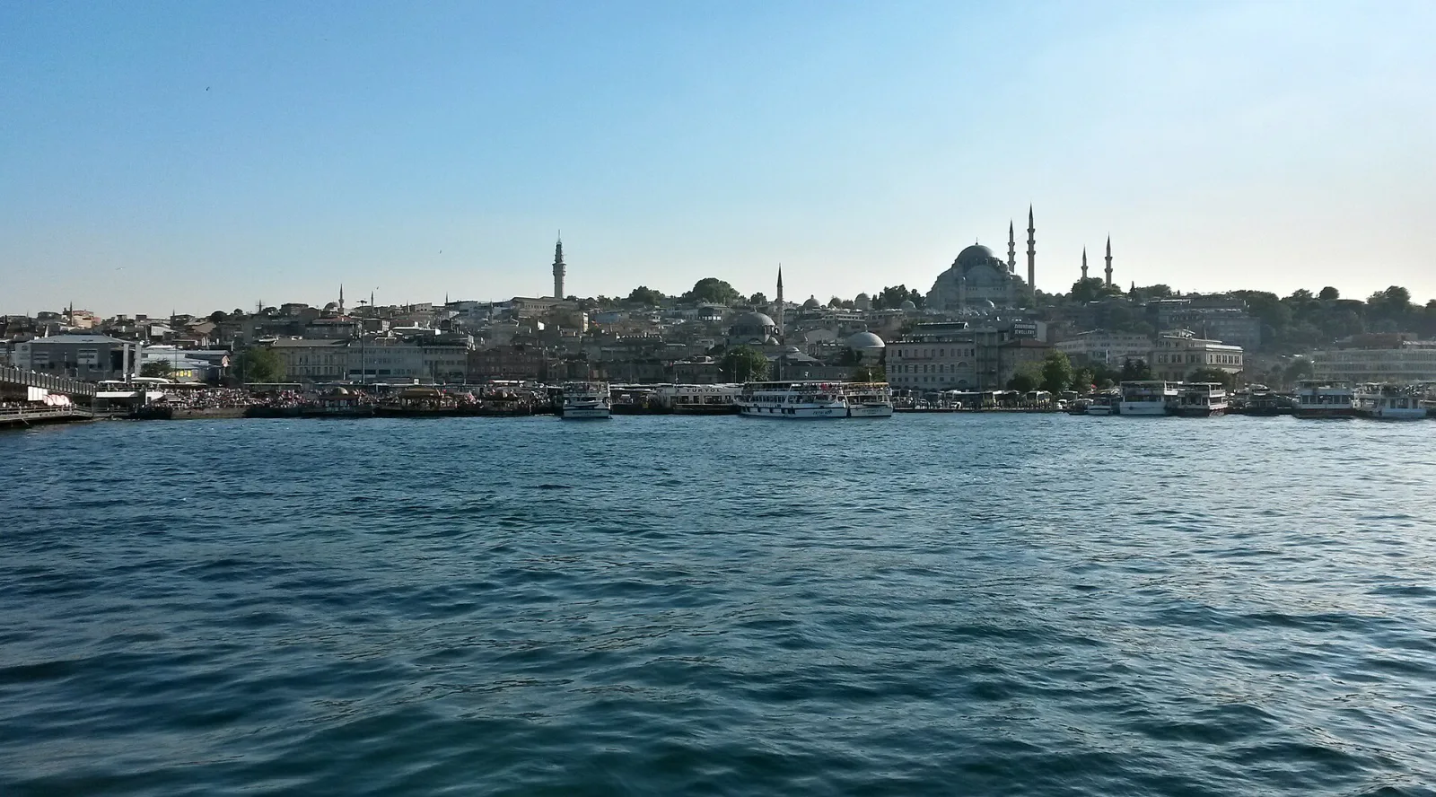 Eminönü İskelesi, Beyoğlu, İstanbul — photo
