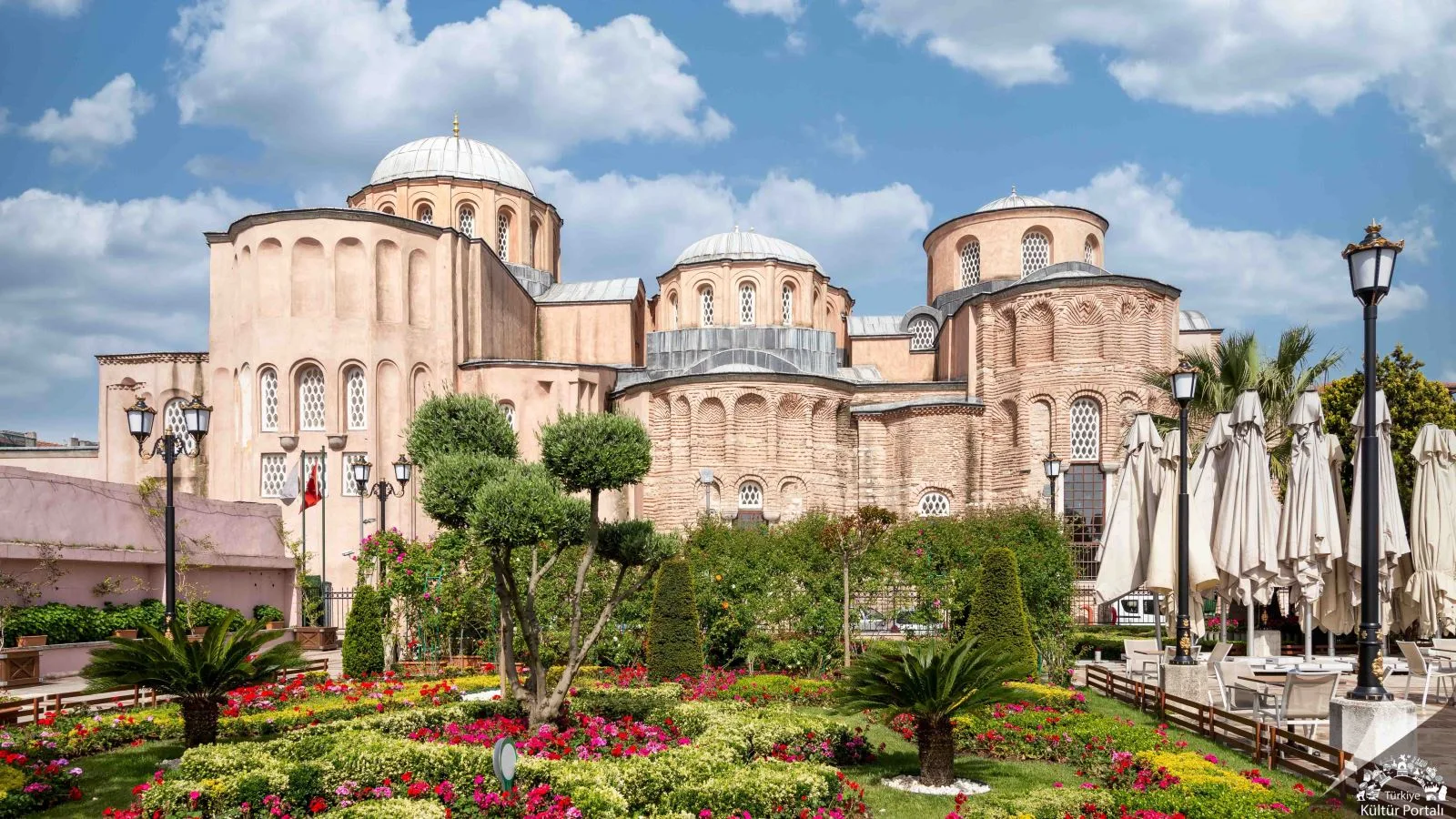 Kilis cam, Fatih