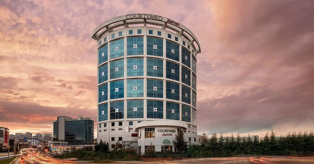 Courtyard by Marriott Istanbul West, Küçükçekmece, İstanbul — Otel