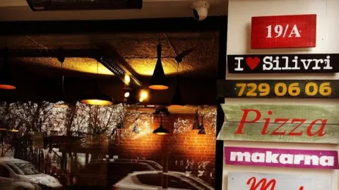 Karışık Pizza & Cafe, Silivri, İstanbul