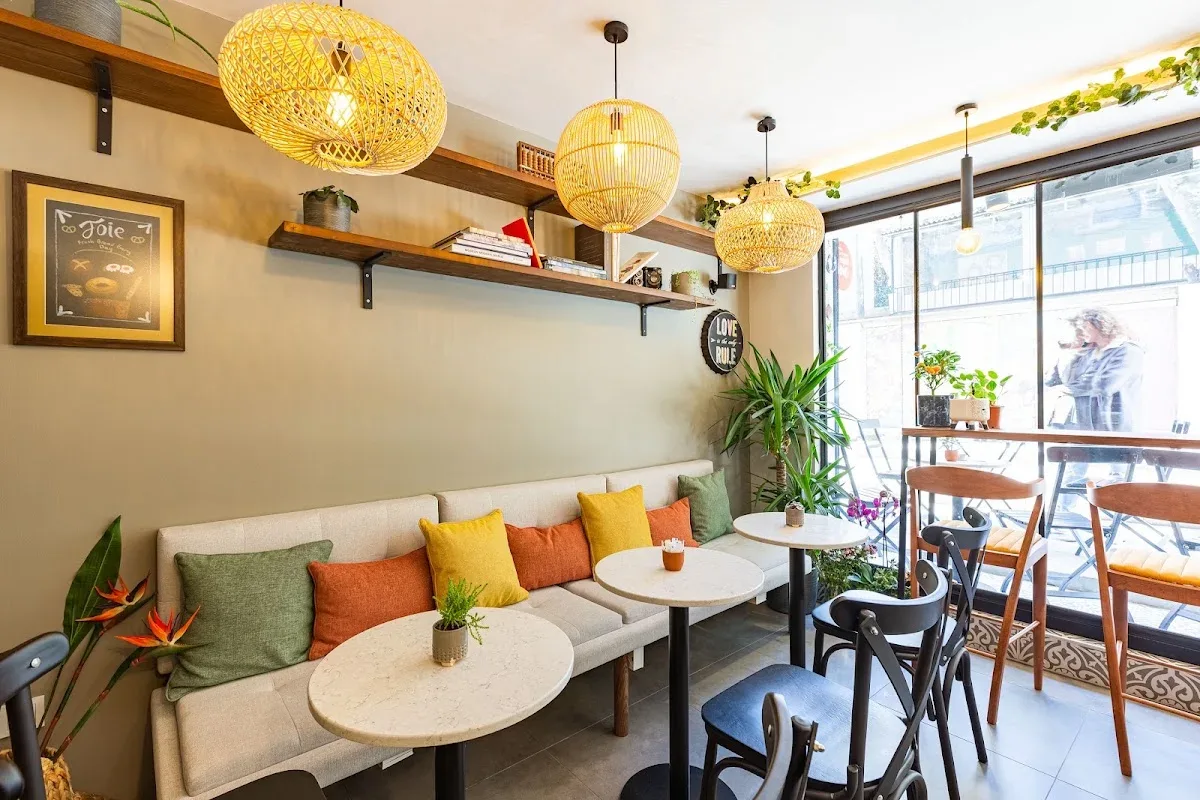 Joie, Kadıköy, İstanbul — Kafe ve Pastane