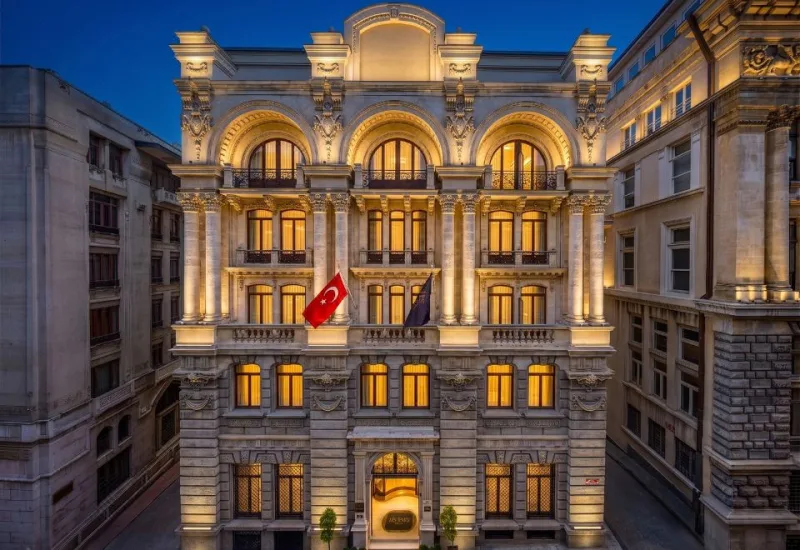 Les Temps Istanbul Karakoy, Curio Collection by Hilton, Beyoğlu
