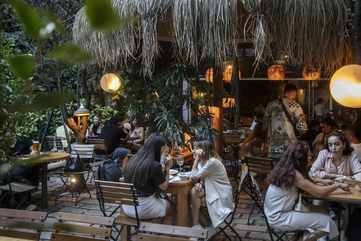 Limonlu bahçe, Beyoğlu, İstanbul