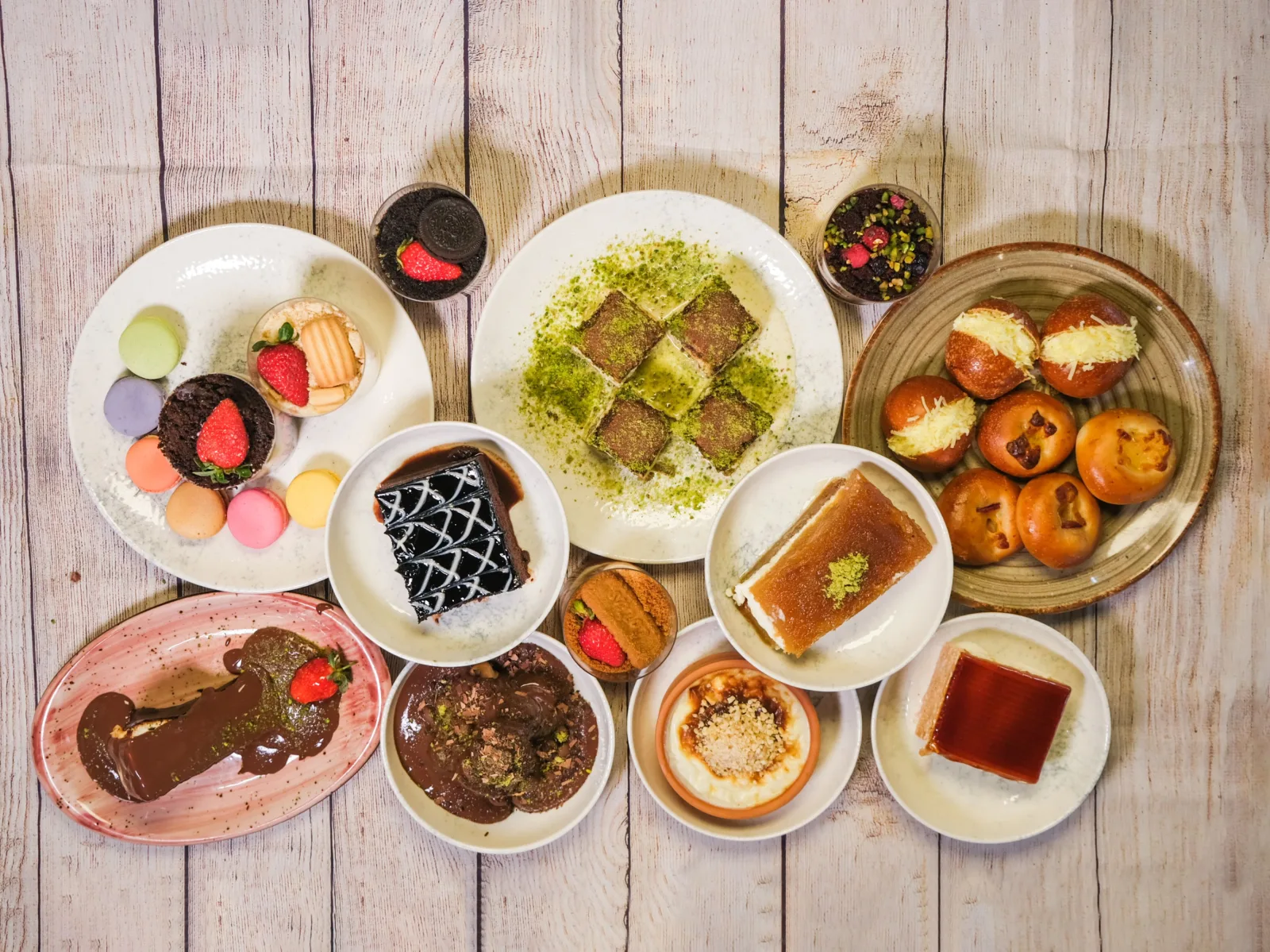 Roka Pastanesi, Kartal, İstanbul — Kafe ve Pastane