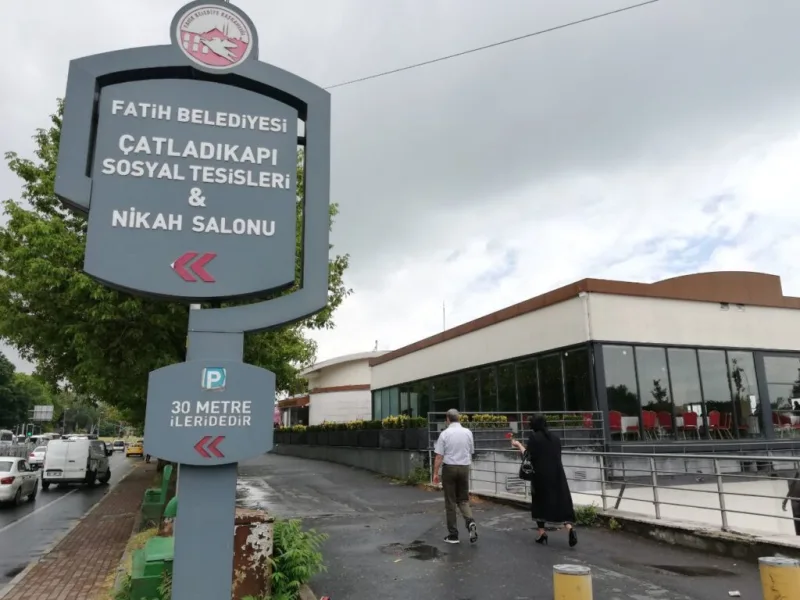 Fatih Belediyesi çatladikapi sosyal tesisi, Fatih, İstanbul — Restoran