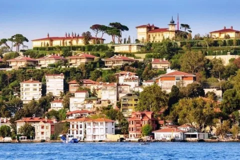 Kuzguncuk Sahil Yolu, Üsküdar