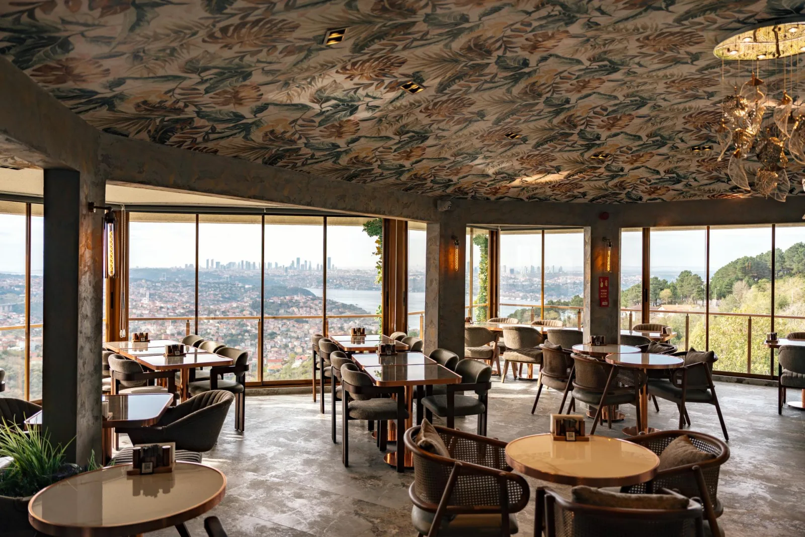 Shine İst Restaurant & Cafe, Beykoz, İstanbul — Kafe ve Pastane