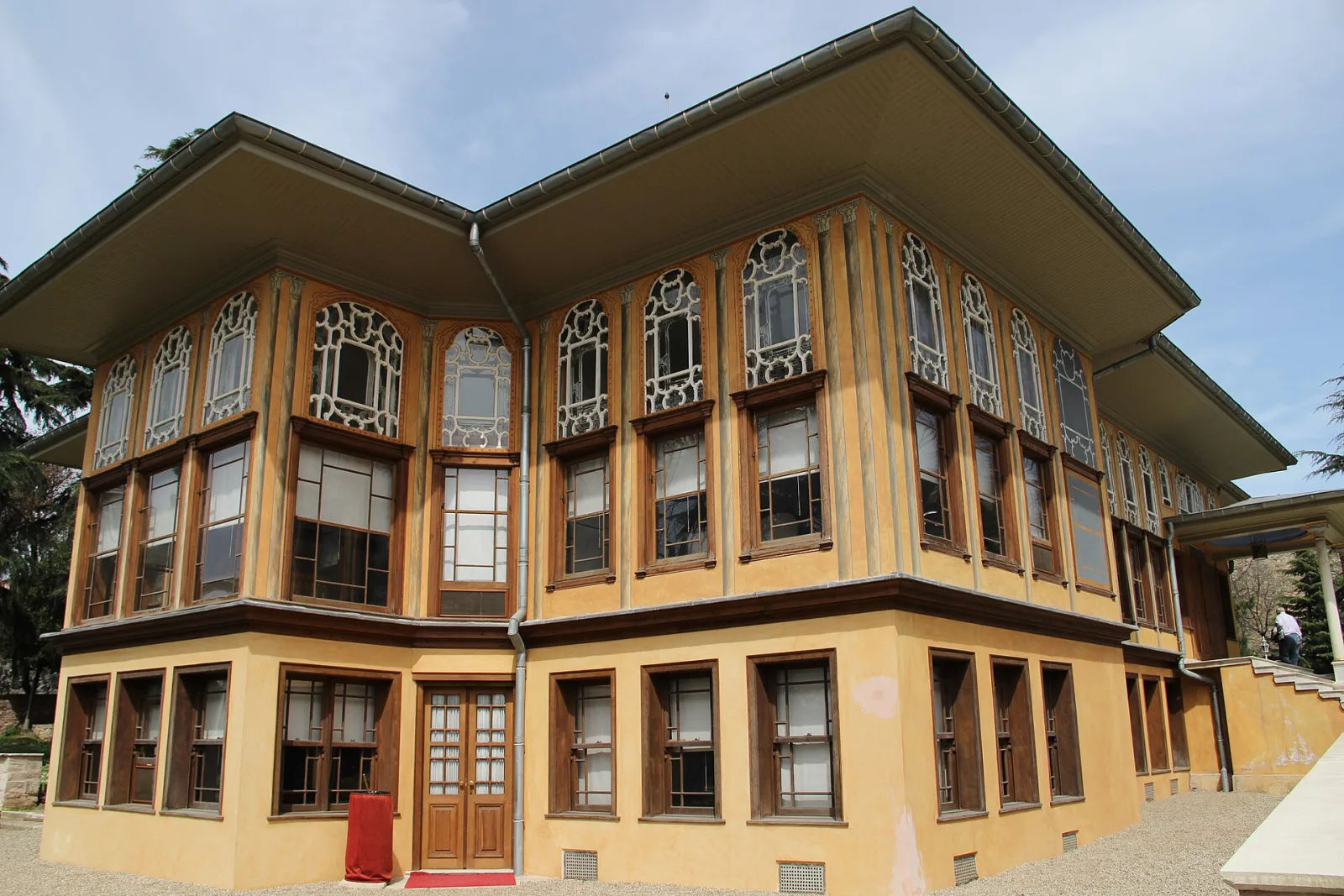 Yalı Köşkü, Beyoğlu, İstanbul — Tarihi Yapı