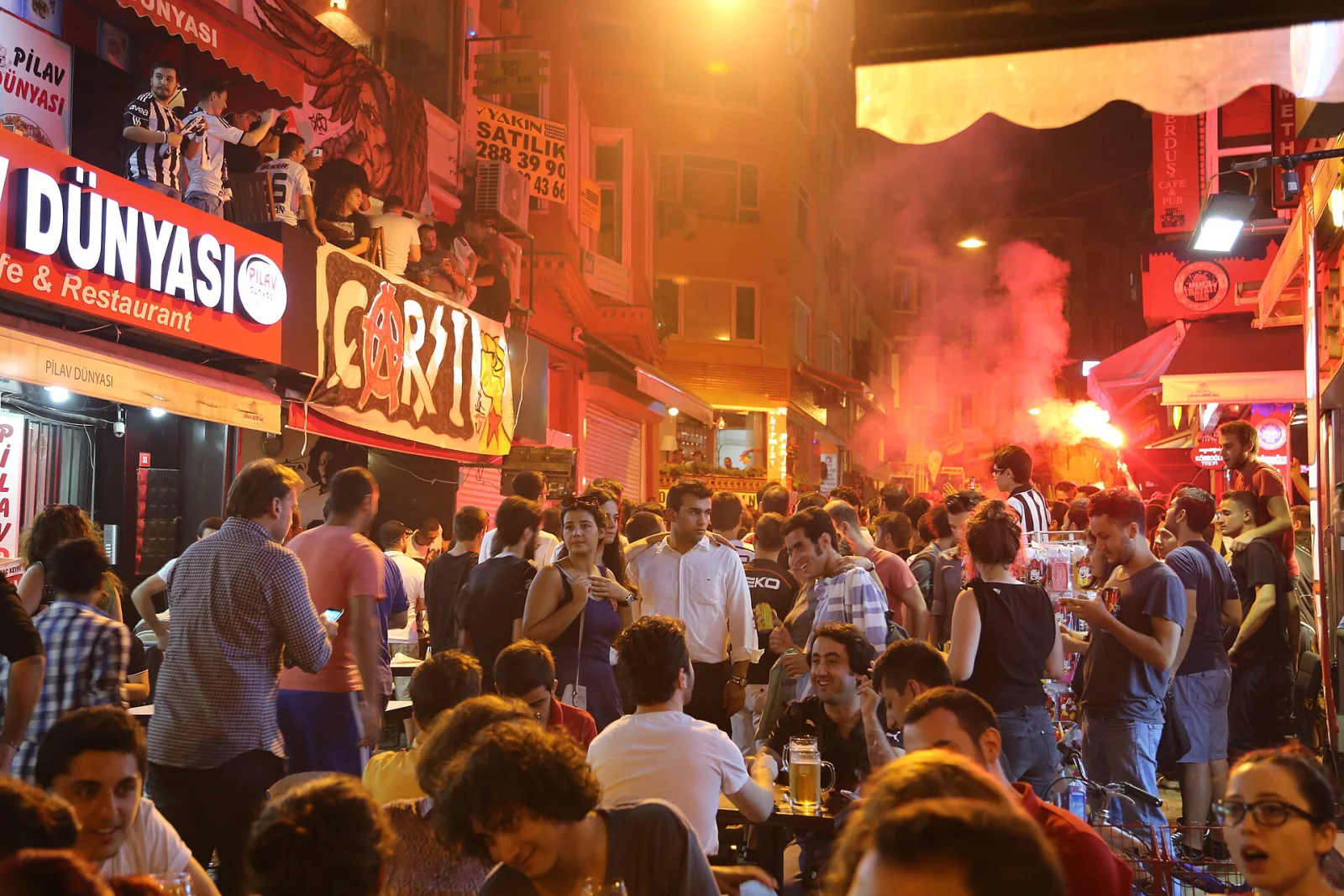Büyük Beşiktaş Çarşısı, Beşiktaş, İstanbul — Çarşı