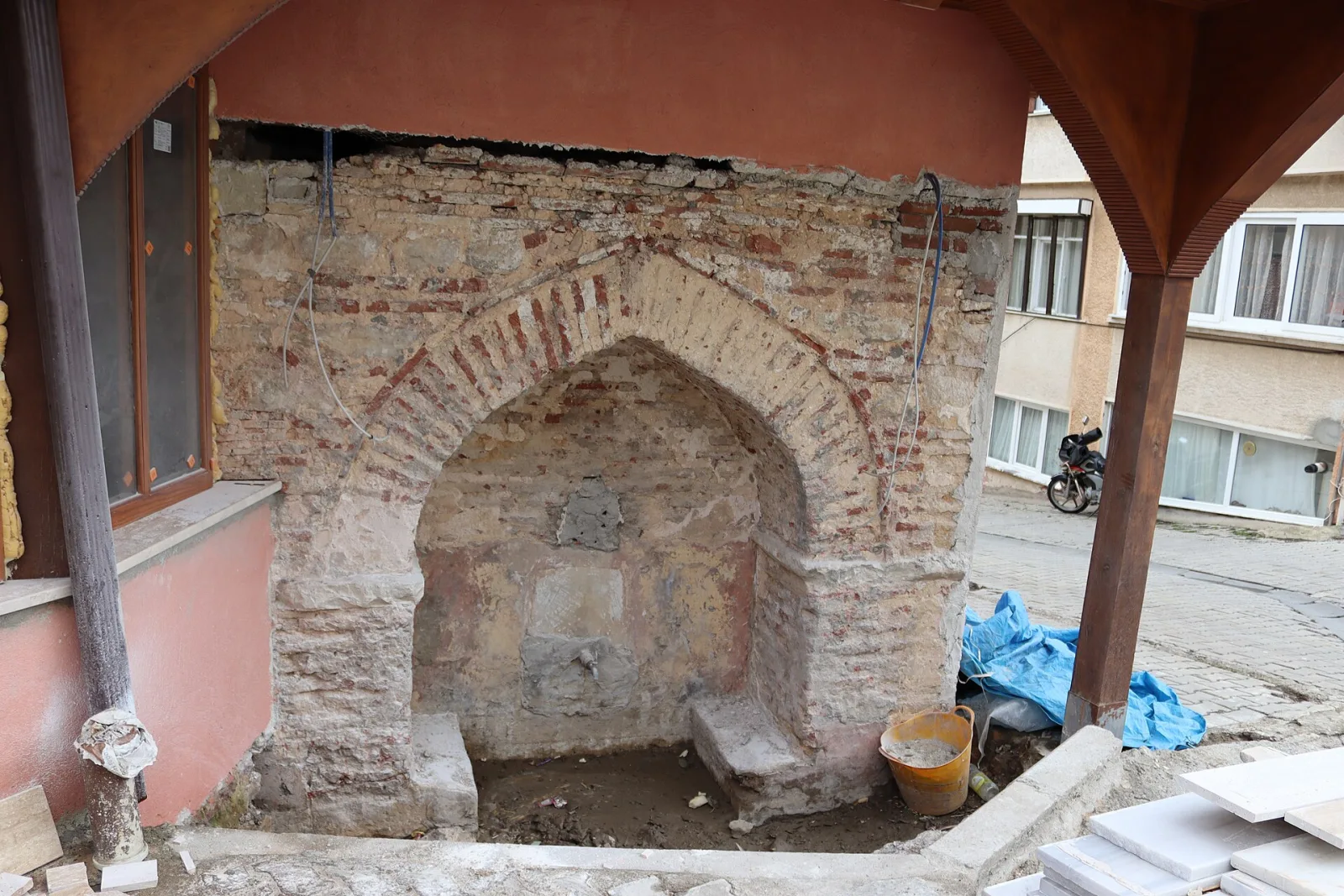 Osman Ağa Çeşmesi (Hasanpaşa), Kadıköy, İstanbul — Tarihi Yapı