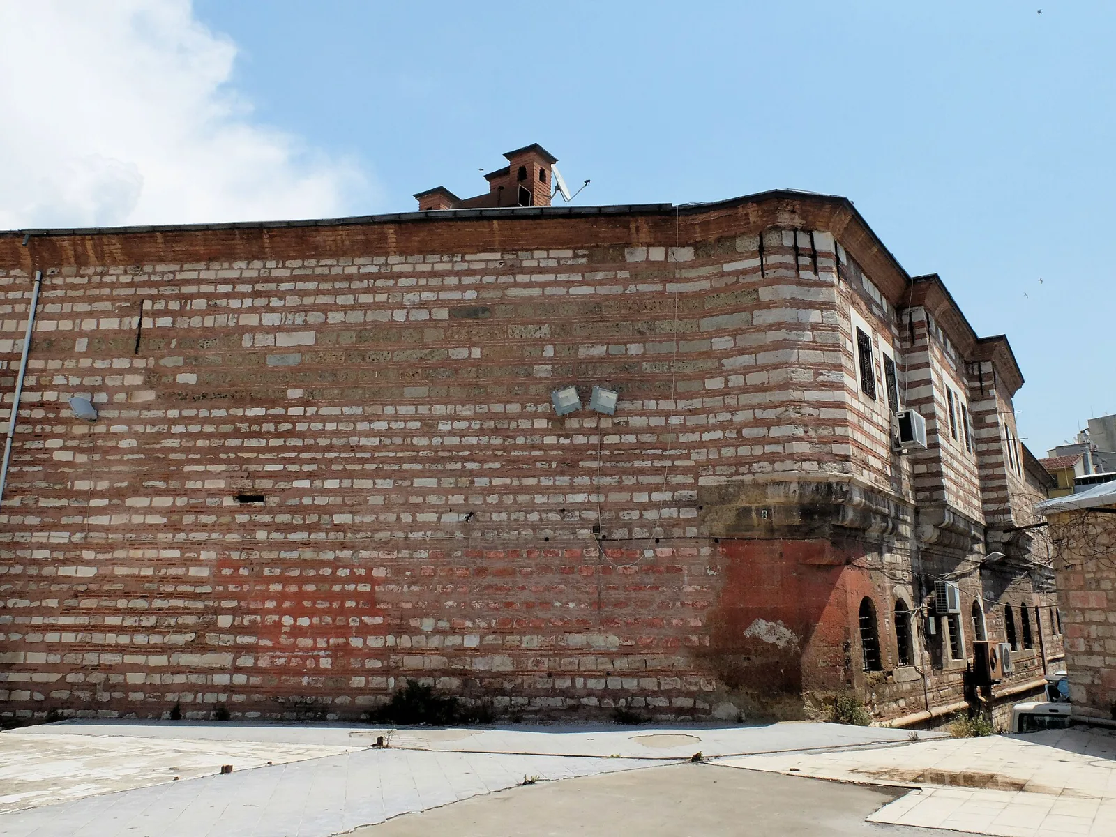 Laleli Çukurçeşme Hanı, Fatih, İstanbul — photo