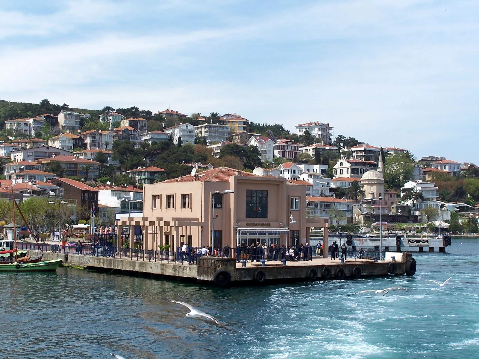 Burgazada İskelesi, Adalar
