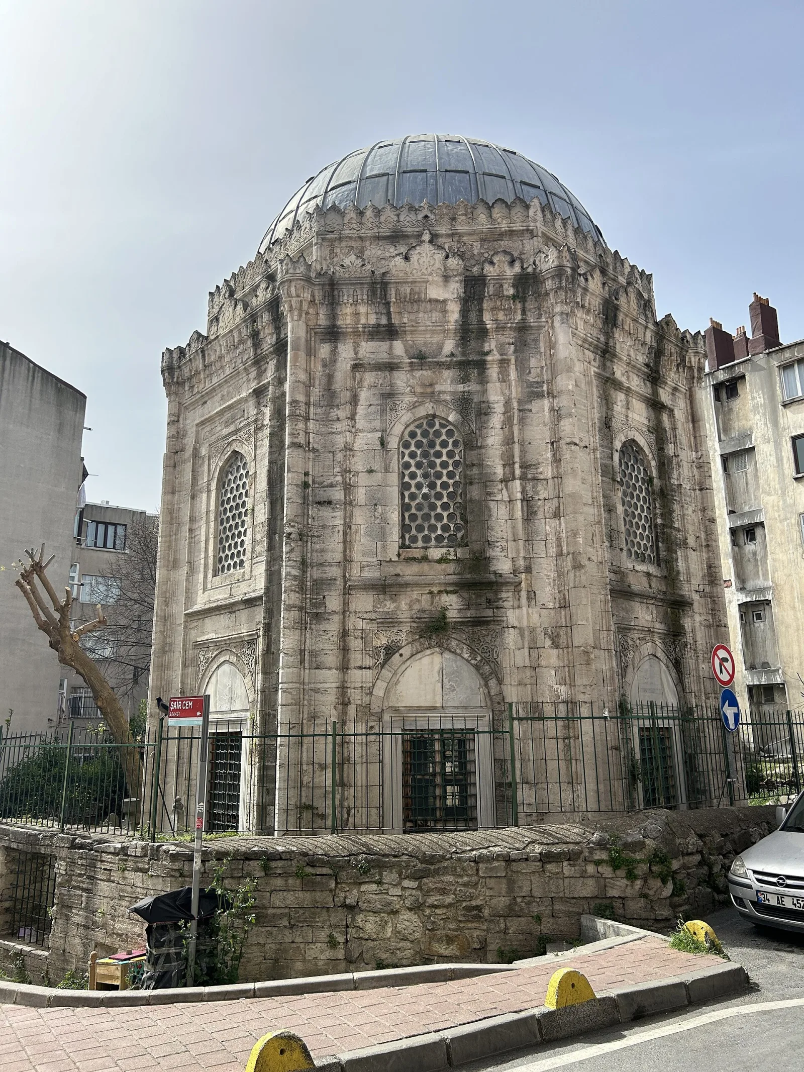 Hüsrev Paşa Türbesi, Fatih