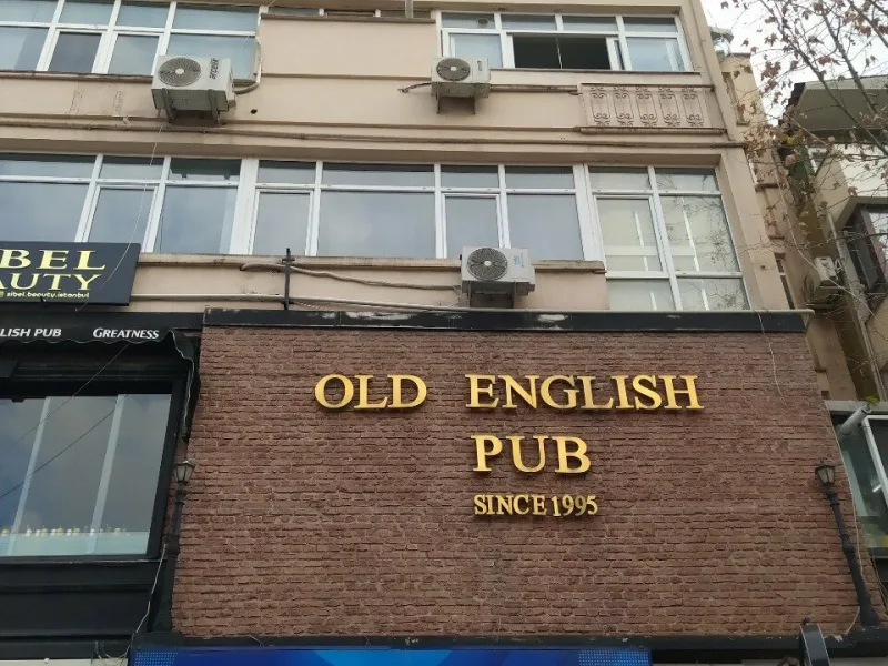 Old English Pub, Kadıköy