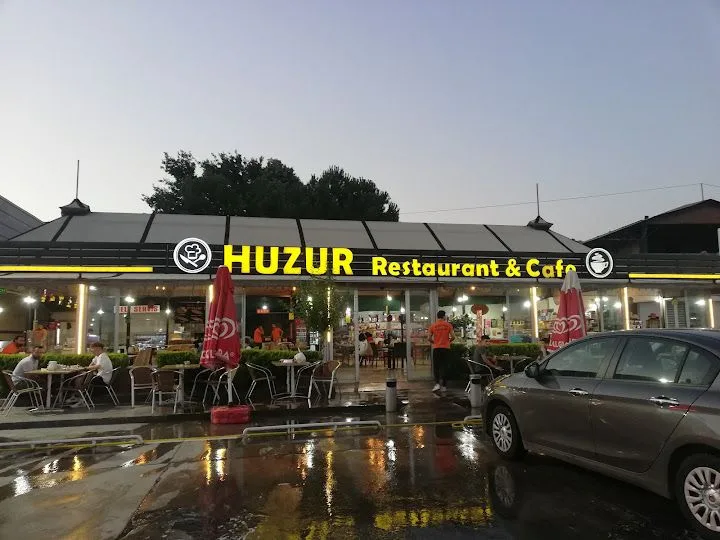 Huzur Restaurant Cafe Bar, Maltepe