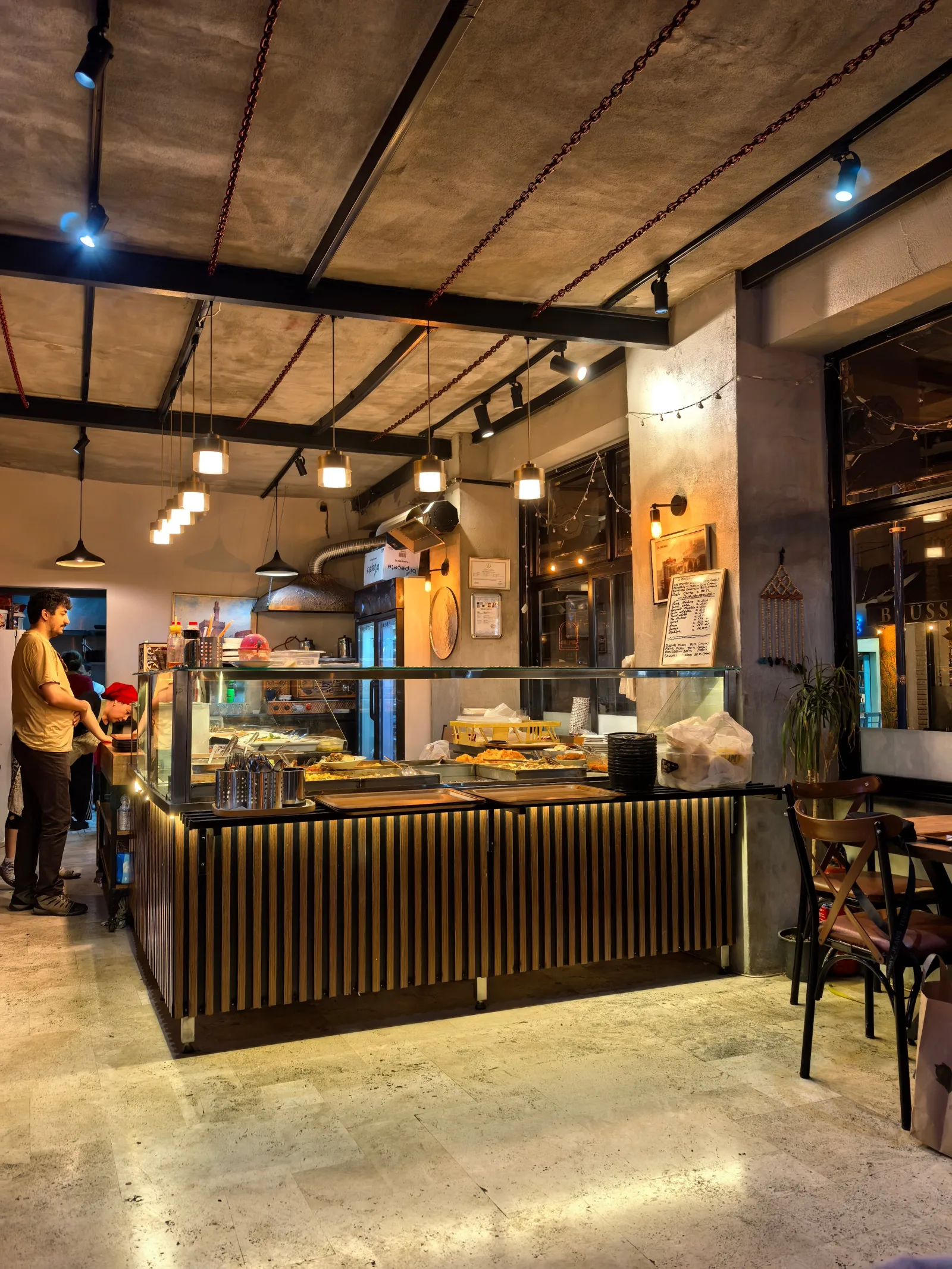 Akoğuz Çiftliği, Kadıköy, İstanbul — Restoran