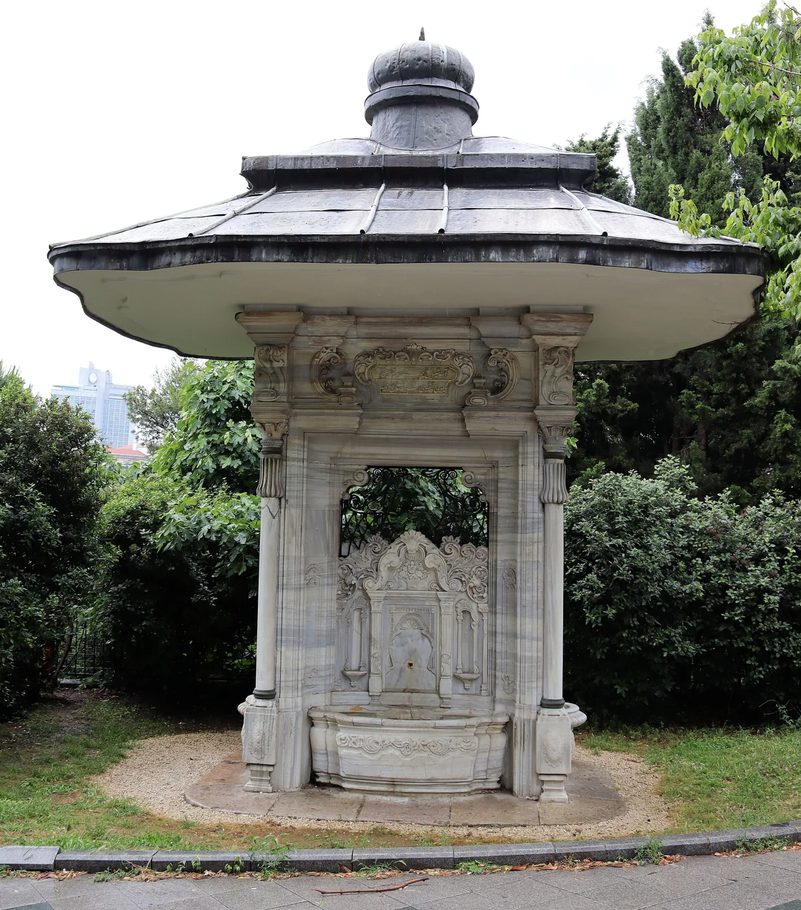 II. Abdülhamid Çeşmesi (Şişli), Beşiktaş