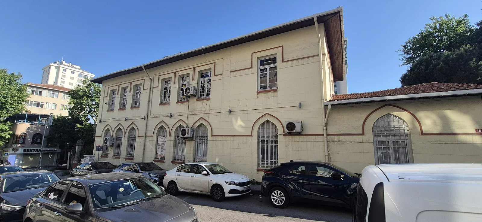 Erenler Kıraathanesi, Maltepe