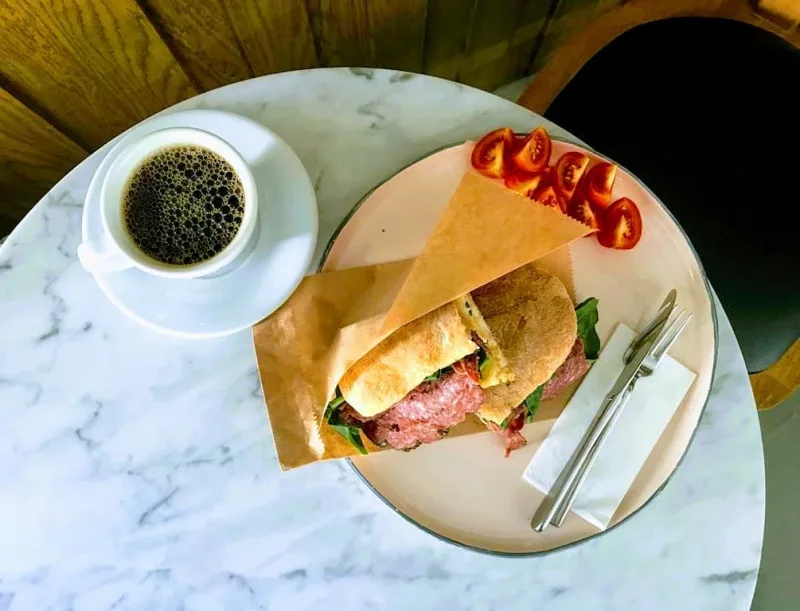 Orbis Coffee, Kadıköy, İstanbul — Kafe ve Pastane