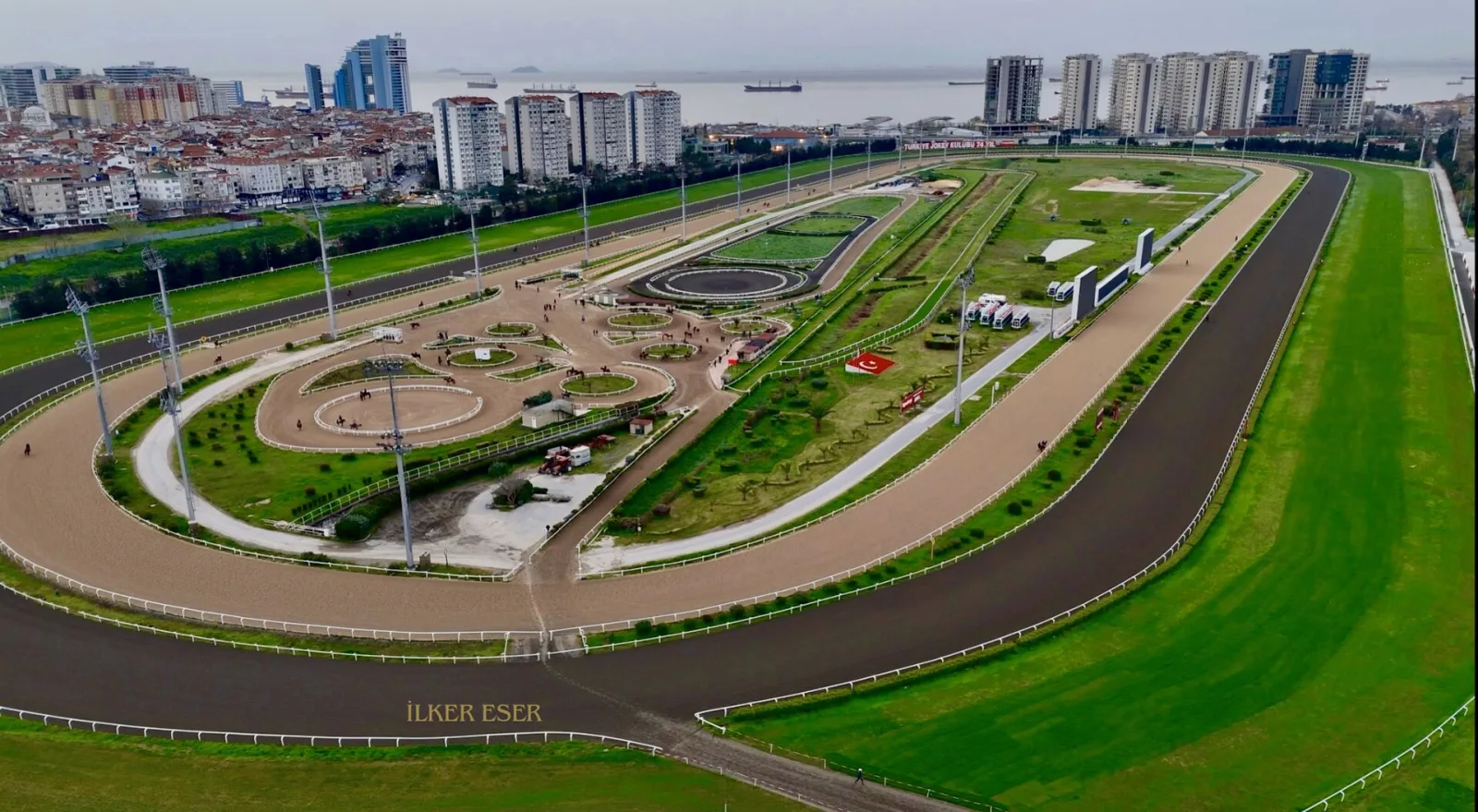 Veliefendi Hipodromu, Zeytinburnu