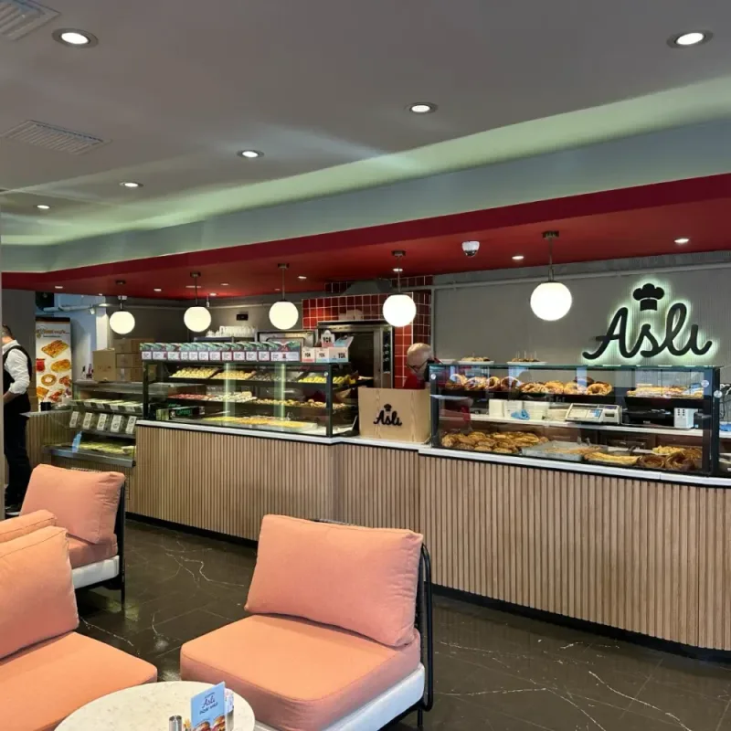 Aslı Börek Cafe, Ümraniye, İstanbul — Kafe ve Pastane