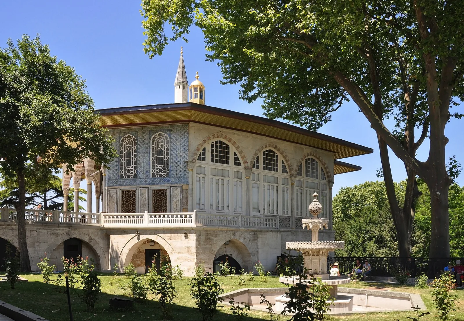 Bağdat Köşkü, Beyoğlu