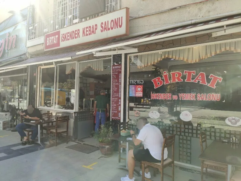 Birtat İskender Kebap Salonu, Büyükçekmece, İstanbul — Restoran